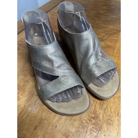 Unavailable - Picture 6 of 9